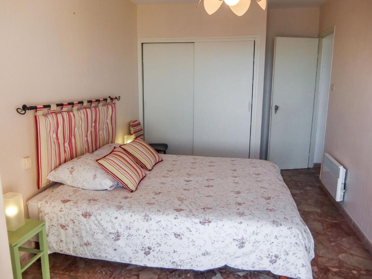 Apartment Port Des Sables By Interhome Сен-Киприен Екстериор снимка